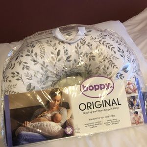 Boppy Original Pillow. Never opened!